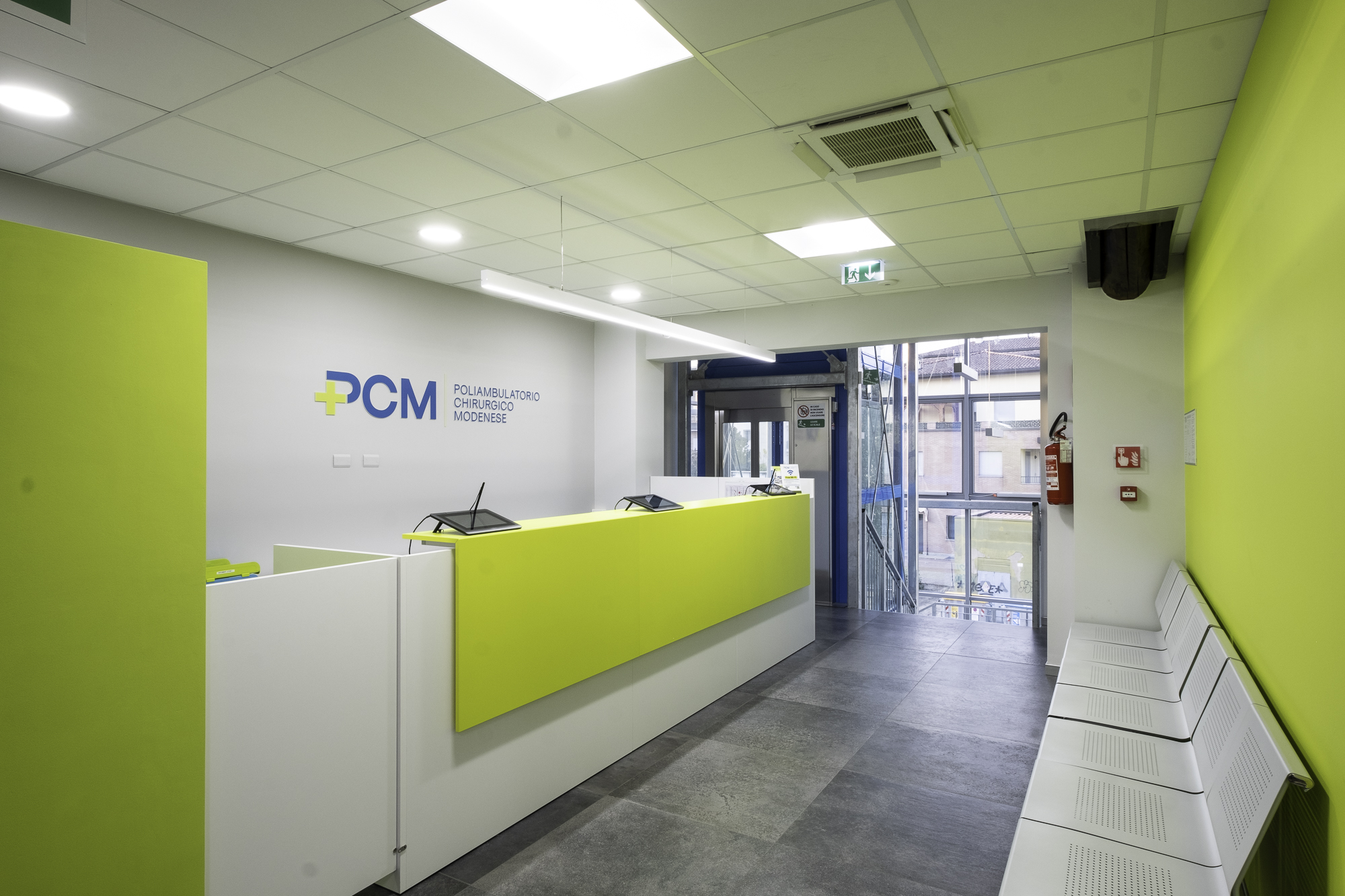 POLIAMBULATORIO PCM: INAUGURA IL NUOVO POLO OCULISTICO, CRESCE IL VERTIGO CENTER. STRUTTURA E PERCORSI COMPLETAMENTE RINNOVATI, PER UN SERVIZIO ANCORA PIÙ EFFICIENTE.